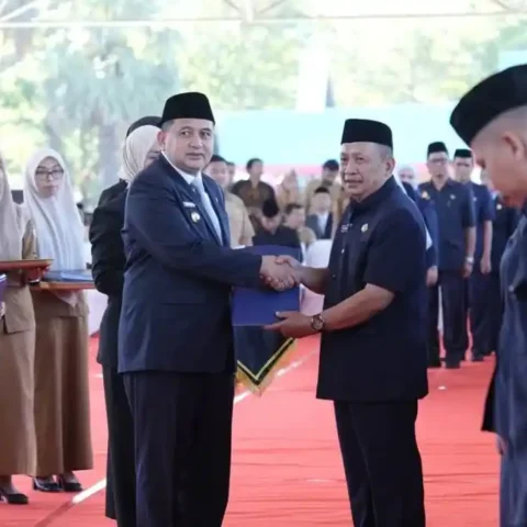 Lantik 369 Kepala Sekolah, Wali Kota Makassar Larang Titip-Menitip SPMB 2026 369 Kepsek Makassar Resmi Dilantik, Pendidikan Harus Adil untuk Semua Anak