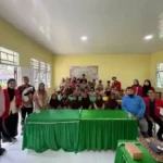 Kedekatan Kepala Sekolah SD Negeri Maradekaya 2 dengan Murid Jadi Teladan 1 Mahasiswa Unhas Edukasi Mitigasi Longsor Lewat Permainan, Siswa SD di Gowa Antusias