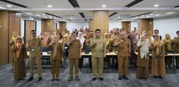DPPKB Makassar Perkuat Tenaga Lini Lapangan Program Bangga Kencana 1 DPPKB Makassar Perkuat Tenaga Lini Lapangan Program Bangga Kencana