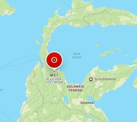 Gempa M6,7 Guncang Palu, BMKG Pastikan Tidak Berpotensi Tsunami Gempa M6,7 Guncang Palu, BMKG Pastikan Tidak Berpotensi Tsunami