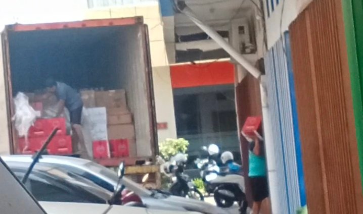 Gudang Miras Dalam Kota Diduga Dibekingi Oknum Wartawan 1 IMG 20260722 163706