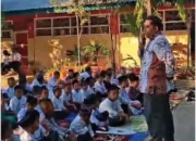 Jumat Ibadah SD Negeri Kaccia Perkuat Karakter Siswa 15 Jumat Ibadah SD Negeri Kaccia Perkuat Karakter Siswa