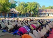 Jumat Ibadah SMP Negeri 16 Makassar Perkuat Karakter Religius Siswa