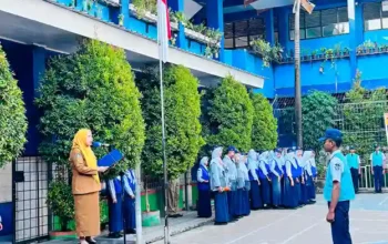 Upacara Hari Senin Pertama Belajar Efektif di SMP Negeri 4 Makassar Berlangsung Khidmat 10 Upacara Hari Senin di SMP Negeri 4 Makassar