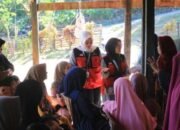 Kasus Asam Urat Meningkat, Mahasiswa KKN Unhas Beri Edukasi Khusus Lansia di Barru 12 WhatsAppImage2026 07 21at11.27.25