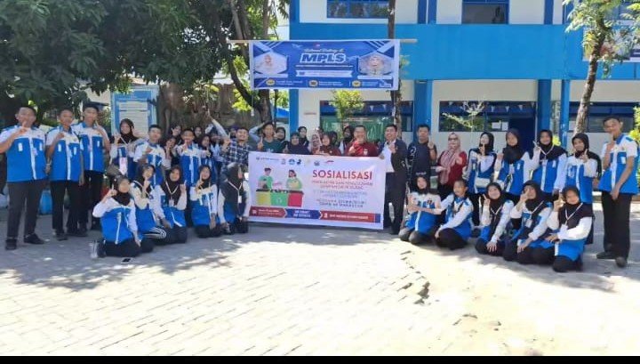 Sosialisasi MPLS SMPN 40 Makassar Kenalkan Program Sekolah kepada Siswa 1 Sosialisasi MPLS SMPN 40 Makassar Kenalkan Program Sekolah kepada Siswa
