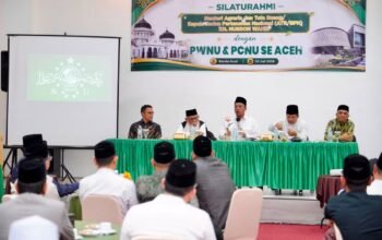Nusron Ajak PWNU dan PCNU Aceh Percepat Sertipikasi Tanah Wakaf 8 Menteri ATR Kepala BPN Nusron Wahid bertemu PWNU dan PCNU se-Aceh untuk mempercepat sertipikasi tanah wakaf