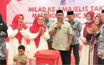 Camat Manggala dan Ketua TP PKK Hadiri Milad Ke-1 Majelis Taklim Matano Islamic Sakinah di Kelurahan Antang