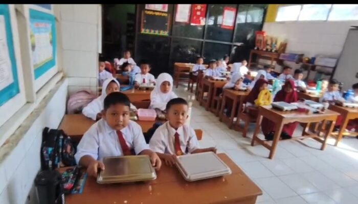 SDN Kalukuang III Hadirkan Inovasi Sarapan Sehat Bersama