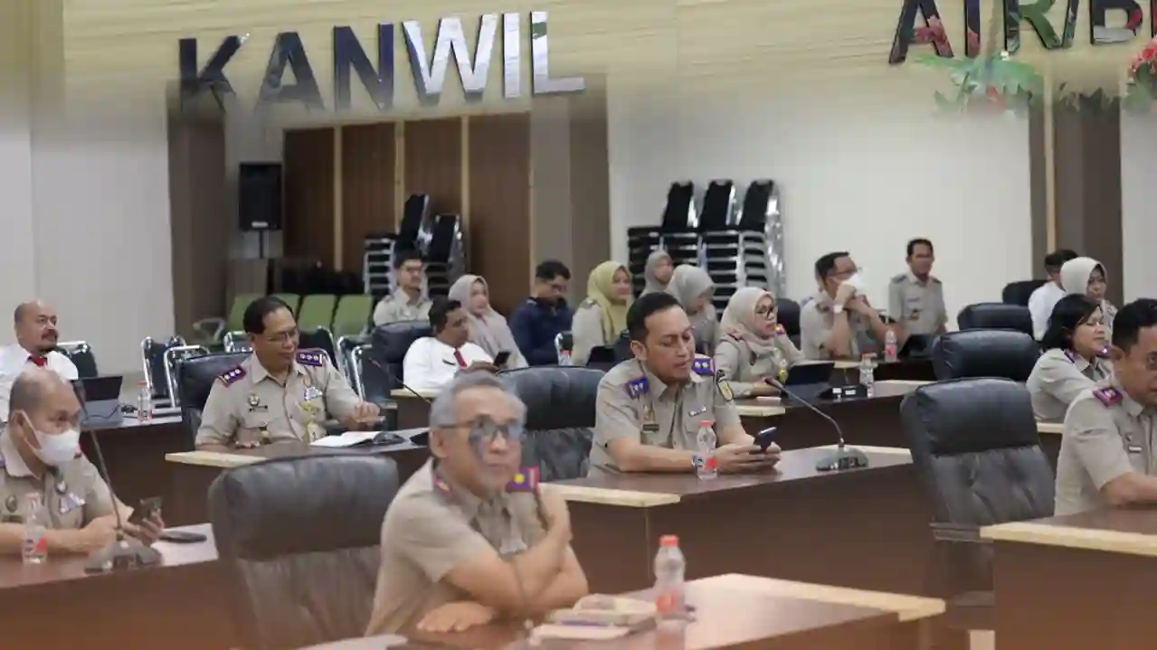 Kantor Pertanahan Takalar Ikuti Rakor Sertipikasi Tanah Wakaf dan MBR di Kanwil BPN Sulsel 1 IMG 20260825 003023 11zon