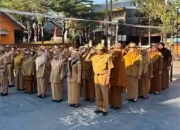 Lurah Borong Dedy Kurniawan Pimpin Upacara Bendera Kecamatan Manggala, Tekankan Kedisiplinan Aparatur