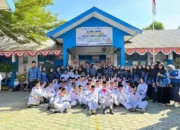 SMPN 49 Makassar Semarakkan HUT ke-81 RI dengan Upacara dan Lomba