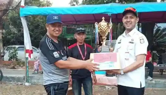 Sekretaris Camat dan Lurah Manggala Hadiri Penutupan GEMBIRA AL-KHAIRAT CUP II 2026
