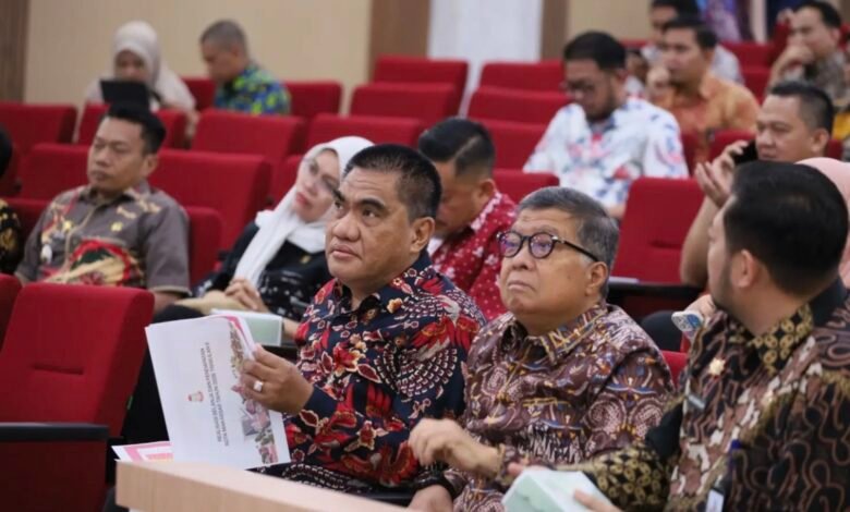 DPPKB Makassar Evaluasi Program APBD agar Kegiatan Tepat Sasaran 1 DPPKB Makassar mengikuti evaluasi program dan kegiatan APBD
