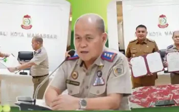 Penandatanganan nota kesepakatan Pemkot Makassar dan Kantor Pertanahan Kota Makassar disertai penyerahan sertipikat aset daerah