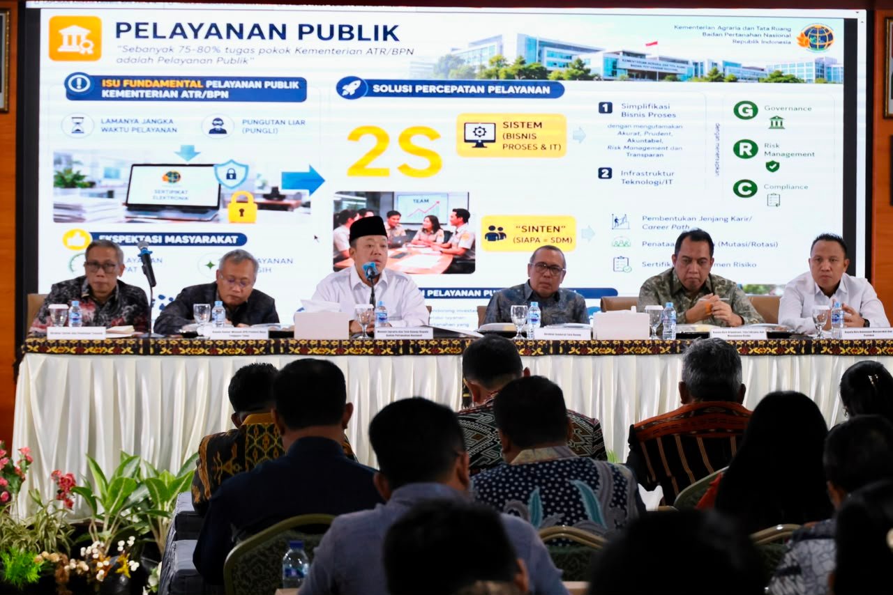 Menteri ATR/Kepala BPN memberikan pengarahan pelayanan kepada jajaran BPN Provinsi NTT
