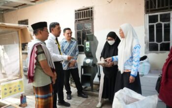 Rumah Warga Makassar Jadi Pusat Pengolahan Sampah Organik 7 Pengolahan sampah organik rumah warga di Makassar menggunakan maggot dan biodigester