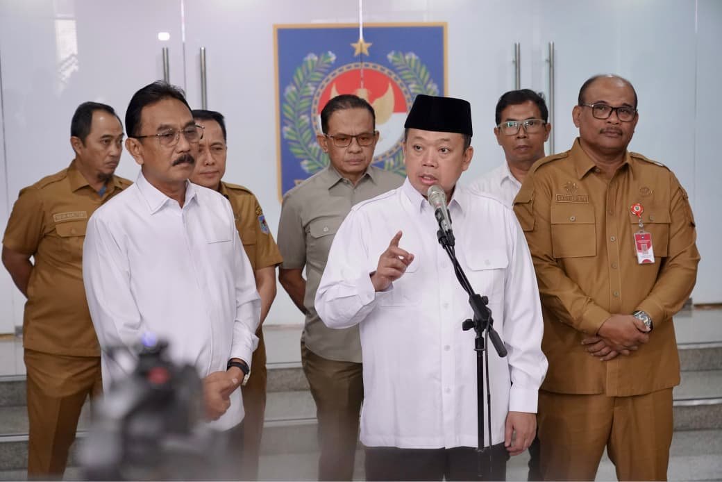 Integrasi Data dan Percepatan Layanan Dipakai untuk Tutup Ruang Mafia Tanah 1 Menteri ATR/Kepala BPN Nusron Wahid menjelaskan transformasi pelayanan pertanahan