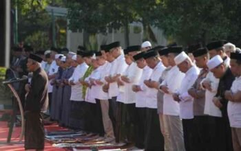 Kemarau Panjang, Appi dan Warga Makassar Gelar Salat Istisqa