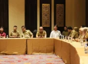 DPPKB Makassar Salurkan Dukungan CSR Hotel Myko bagi Keluarga Sasaran