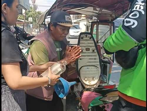 Kebaikan Driver Ojol Bikin Haru, Tonda Bentor Mogok hingga Belikan Bensin 1 Screenshot 2026 09 12 133505 29kb 2