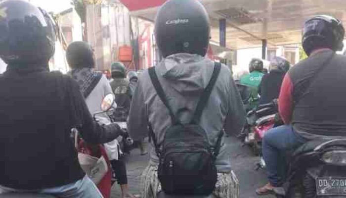 BBM Antre, Gas 3 Kg Langka, Listrik Padam: Warga Makassar Menjerit