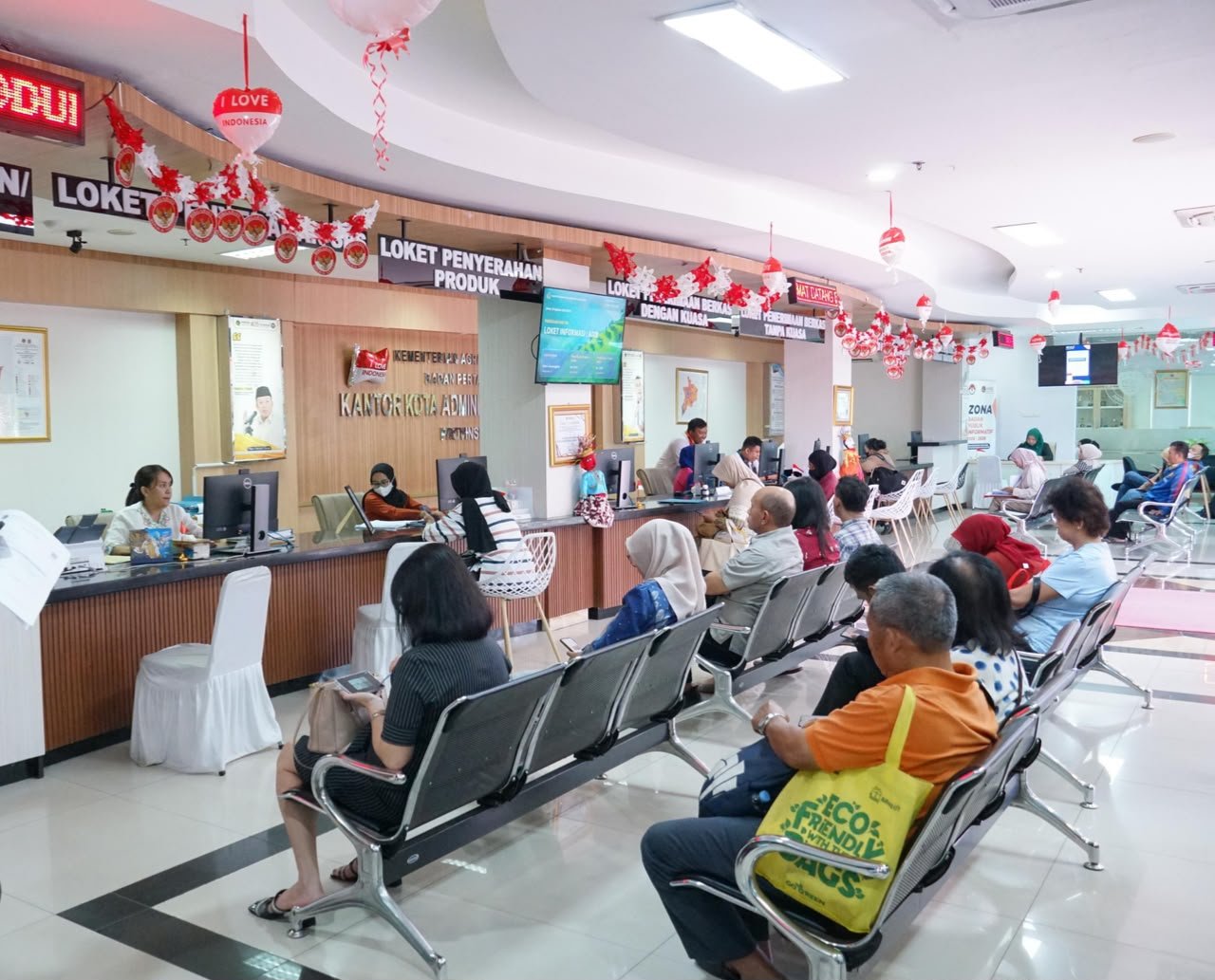 Pengukuran Terjadwal Berlaku di 462 Kantah, Warga Purwakarta Dapat PBT Sepekan 1 Pengukuran Terjadwal 462 Kantah — dokumentasi Kementerian ATR/BPN