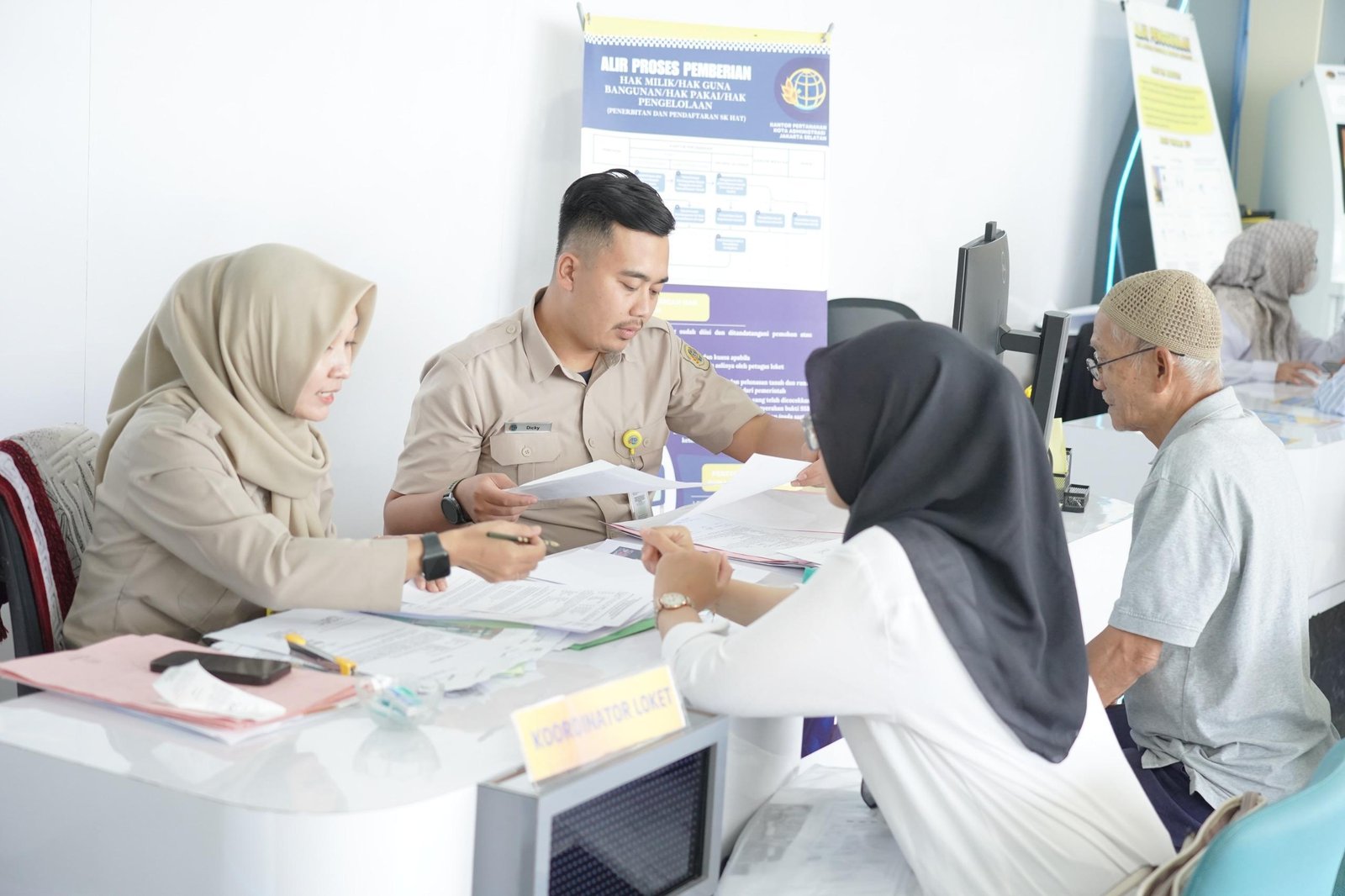 Warga Bogor dan Kupang Rasakan PBT Lebih Cepat lewat Pengukuran Terjadwal 1 Pengukuran Terjadwal — dokumentasi Kementerian ATR/BPN