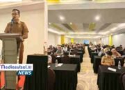 Sekretaris Dinas Penataan Ruang Kota Makassar, Andi Zainal Abidin Takko, S.E., saat membacakan sambutan Kepala Dinas dalam kegiatan Sosialisasi Sertifikat Laik Fungsi (SLF). doc istimewa