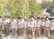 Jajaran Kantor Pertanahan Takalar mengikuti apel pagi di halaman kantor