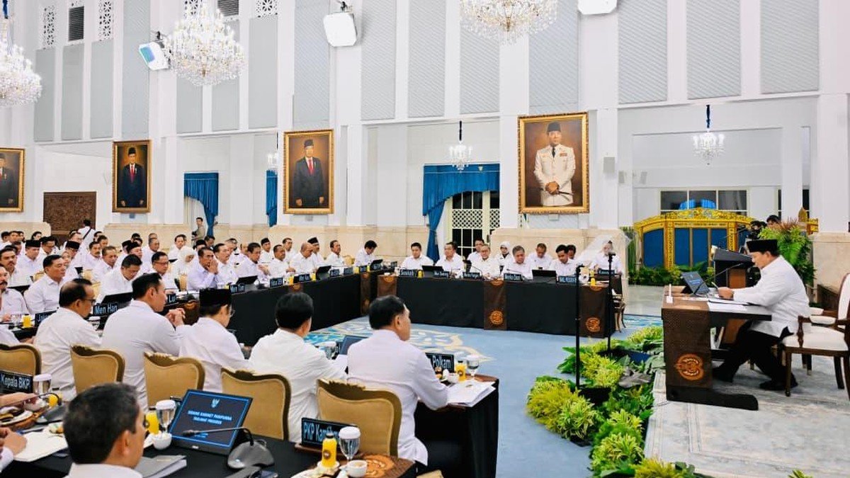Survei Capres PPI, Prabowo Teratas Disusul Dedi dan Anies 1 Dokumentasi Presiden Prabowo dalam sidang kabinet untuk berita survei capres PPI