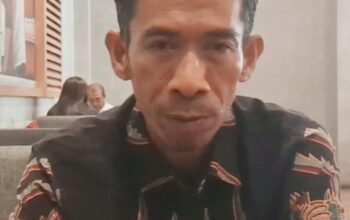 Muswil APBMI Sulselbar Dibatalkan, Kuasa Hukum Amir Taba Melawan 3 Narasumber pemberitaan sengketa Muswil APBMI Sulselbar mengenakan kemeja batik.