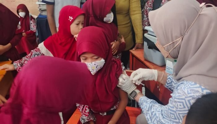 SD Inpres Bertingkat Kaluku Bodoa Gelar Imunisasi Antitetanus