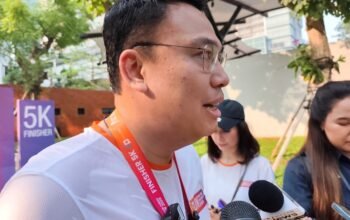 Konten Karhutla Disebut Dibatasi, Komdigi Buka Suara 10 Wamenkomdigi Angga Raka Prabowo memberi penjelasan terkait konten karhutla di Instagram