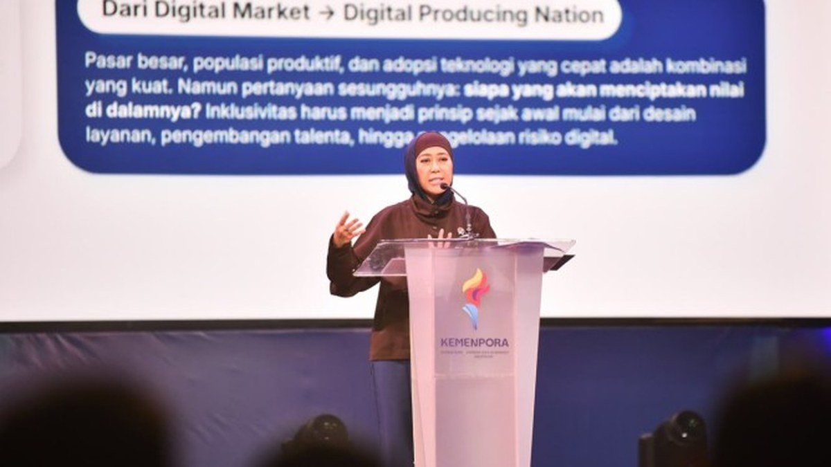 Proyeksi AI 2030, 92 Juta Pekerjaan Tergeser, 170 Juta Tercipta 1 Menkomdigi Meutya Hafid berbicara dalam Indonesia Youth Summit 2026