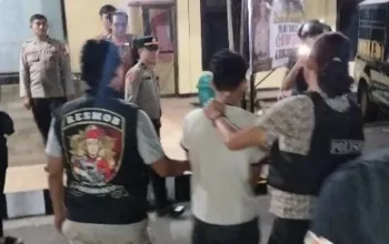 Polisi mengamankan terduga pelaku penikaman terhadap istrinya di Takalar