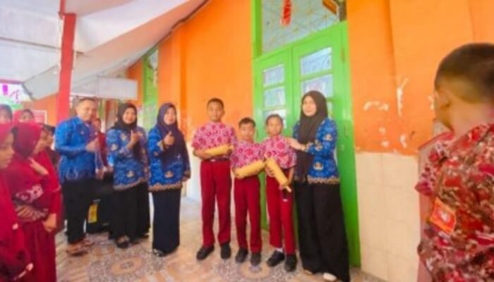 SDN Pattingaloang Apresiasi 3 Siswa pada Hari Kesaktian Pancasila