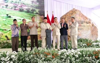 SMA Taruna Nusantara Kini Gratis, Jaringan Meluas ke Enam Kampus 3 Presiden Prabowo Subianto meresmikan SMA Taruna Nusantara Kampus Cimahi